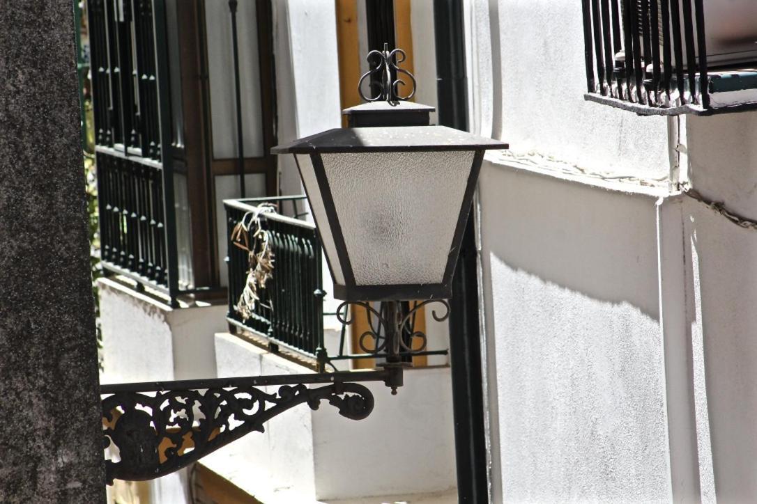 Acogedor Apt 8Pax 4Bdr 2Bth - Cozyhomesevilla1 Экстерьер фото