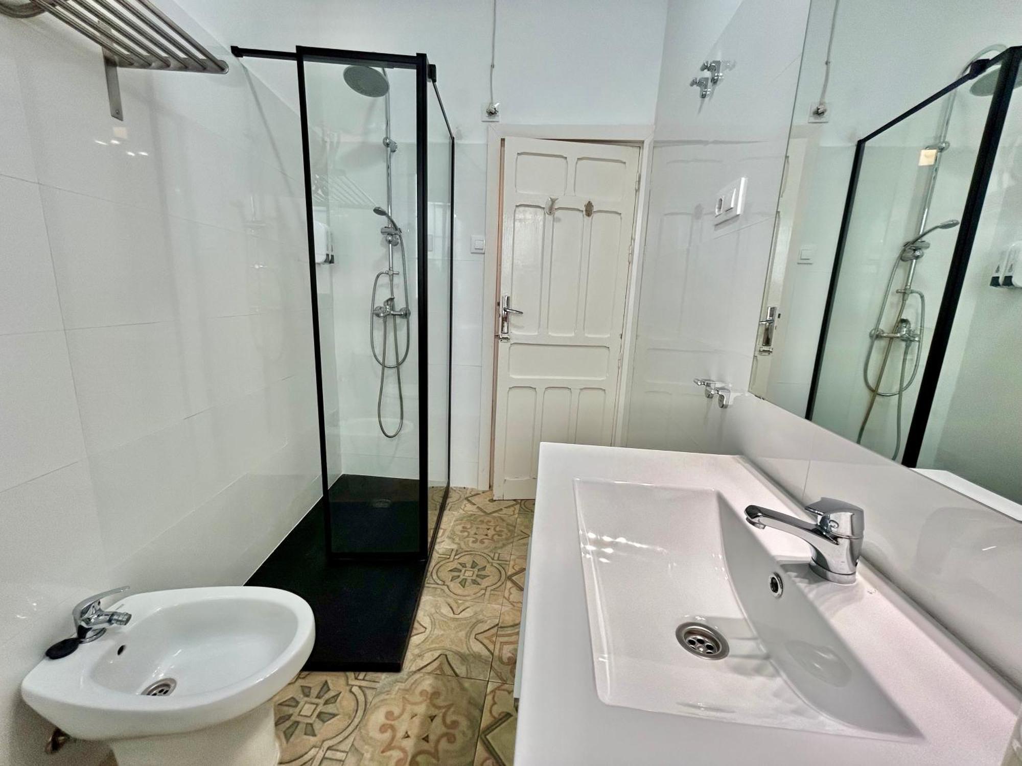 Acogedor Apt 8Pax 4Bdr 2Bth - Cozyhomesevilla1 Экстерьер фото
