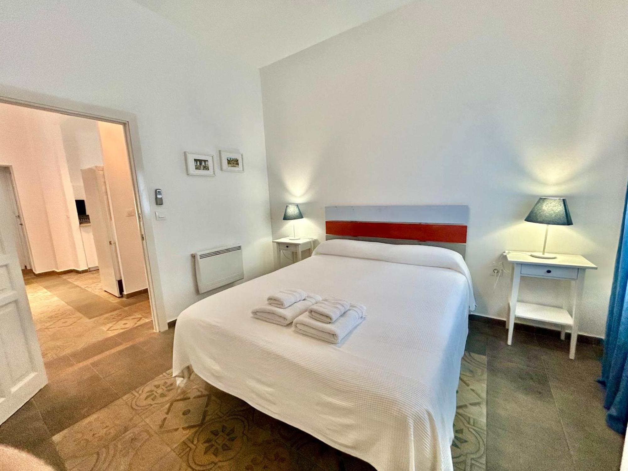 Acogedor Apt 8Pax 4Bdr 2Bth - Cozyhomesevilla1 Экстерьер фото